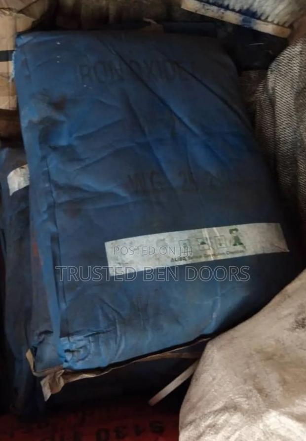 Blue Pigment Iron Oxide for Mortar Works · Photo 1
