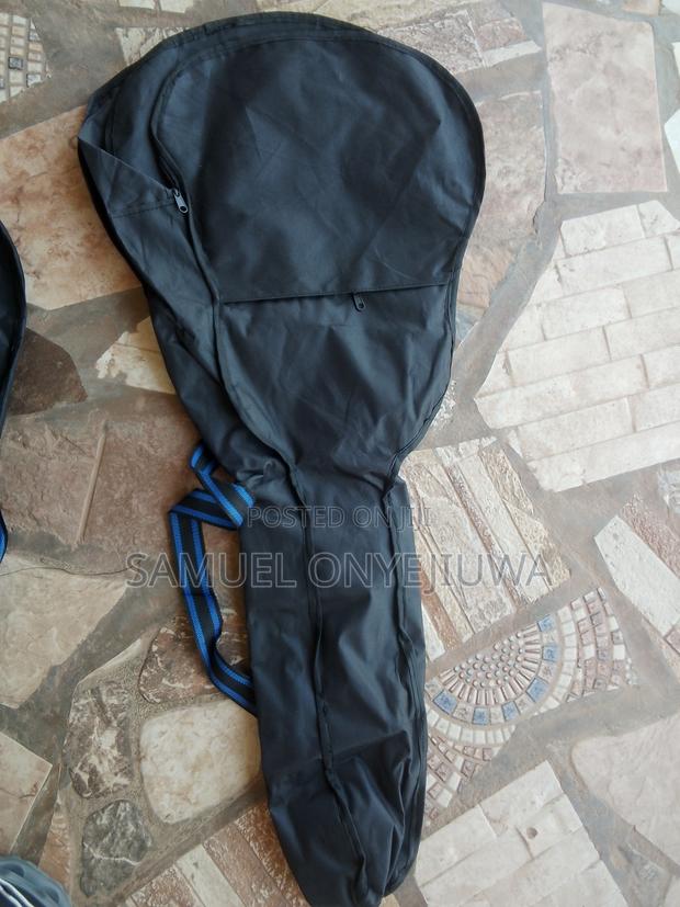 Acoustic Guitar Bag · Photo 1