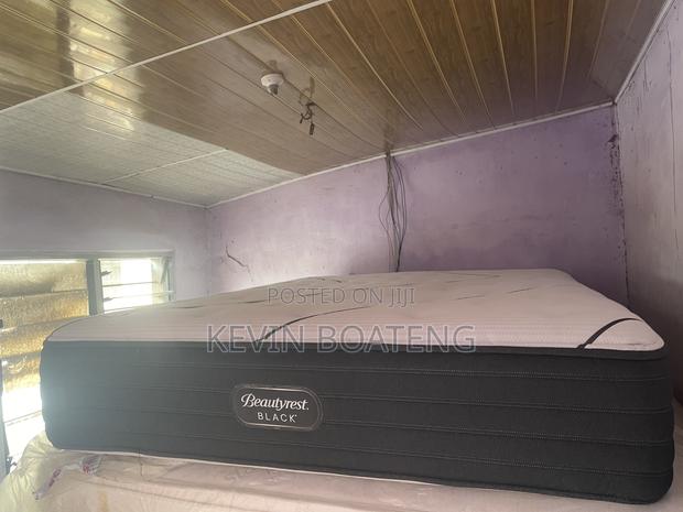 Beautyrest Black Memory Foam Beds(Queen) 60x80 14inches · Photo 6
