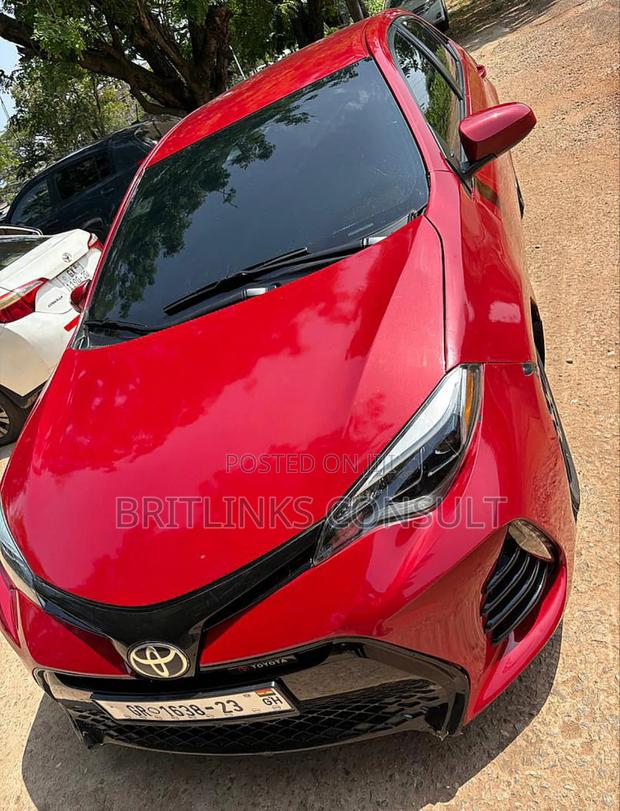 Salon Cars Available for Rentals Toyota Corolla Sedan! · Photo 2