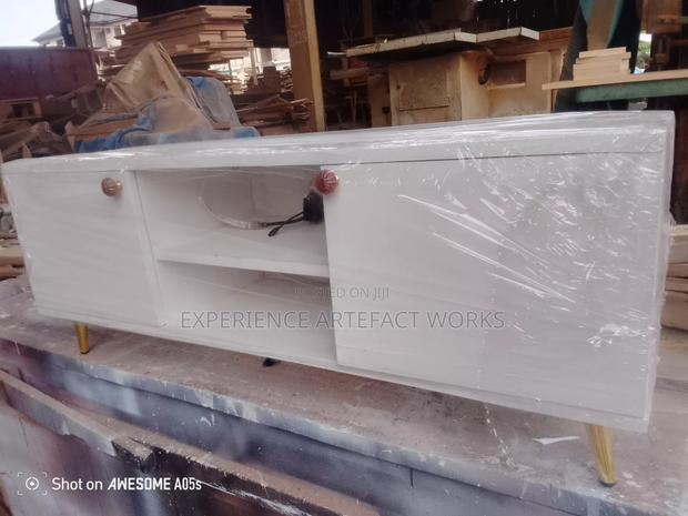 Furniture Cabinet · Photo 1