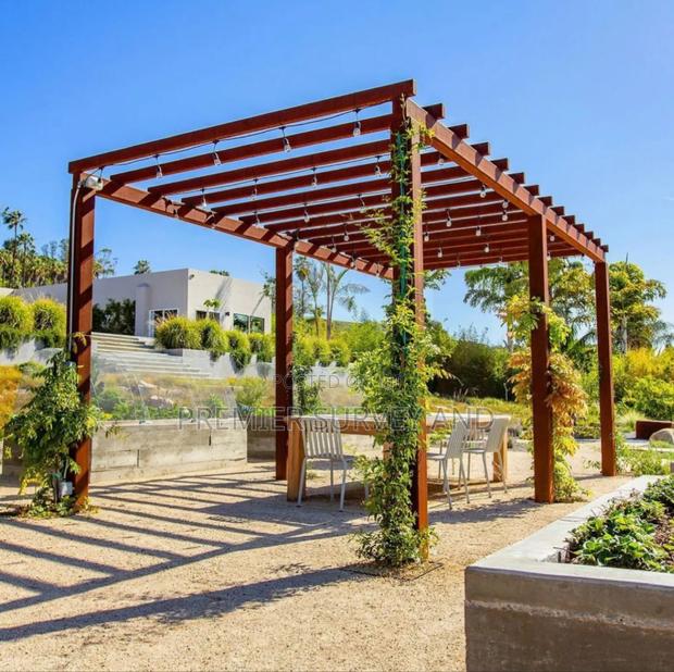 Premium Wooden Pergola · Photo 3