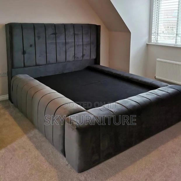 Duke Bed, Modern Queen Size Bed Frame and Headboard · Photo 1