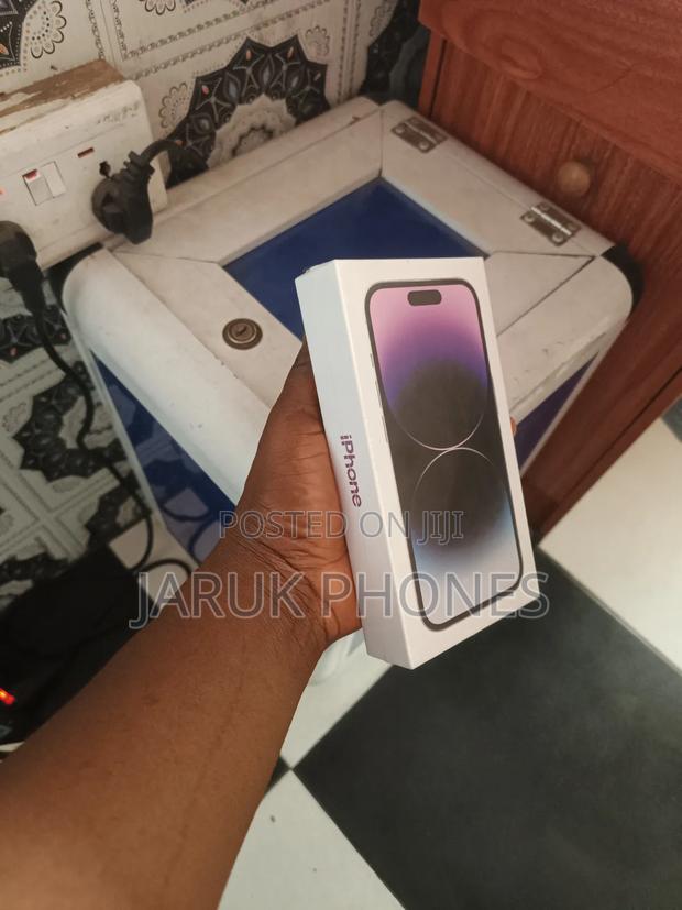 New Apple iPhone 14 Pro 128 GB Purple · Photo 2