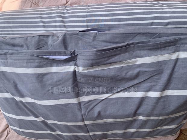 Premium 300-Thread Count Pure Cotton King Size Removable Duvet Set · Photo 2