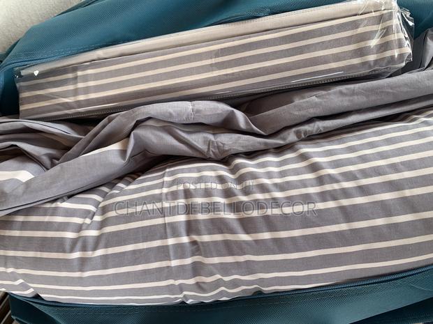 Premium 300-Thread Count Pure Cotton King Size Removable Duvet Set · Photo 3