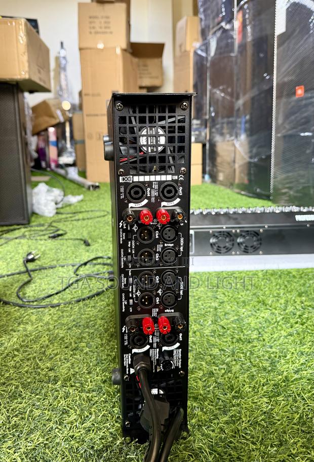 Ev Tc9850 4 Channels Power Amplifier · Photo 2