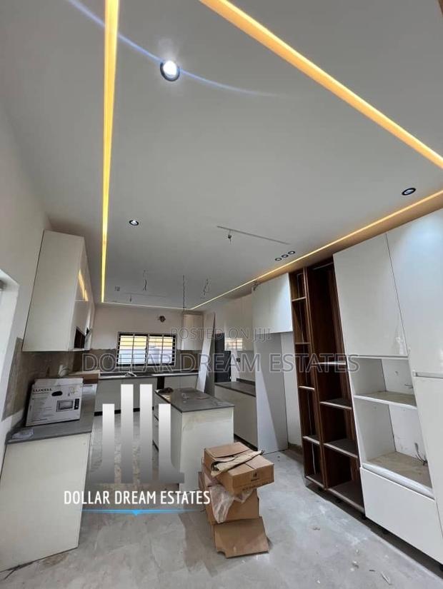 4bdrm House in Lake Side Estate for sale · Photo 4