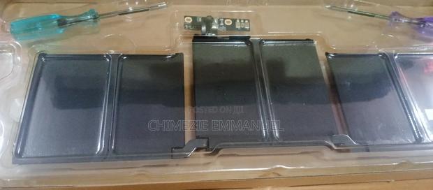 Macbook Pro Battery A2171 A2159 · Photo 1