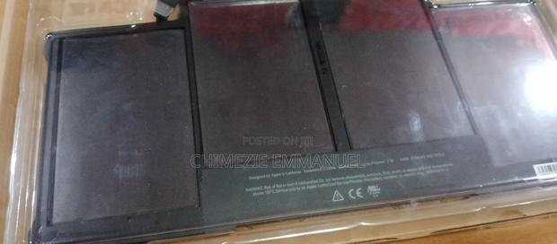 Macbook Pro Battery A1405 A1466 · Photo 1