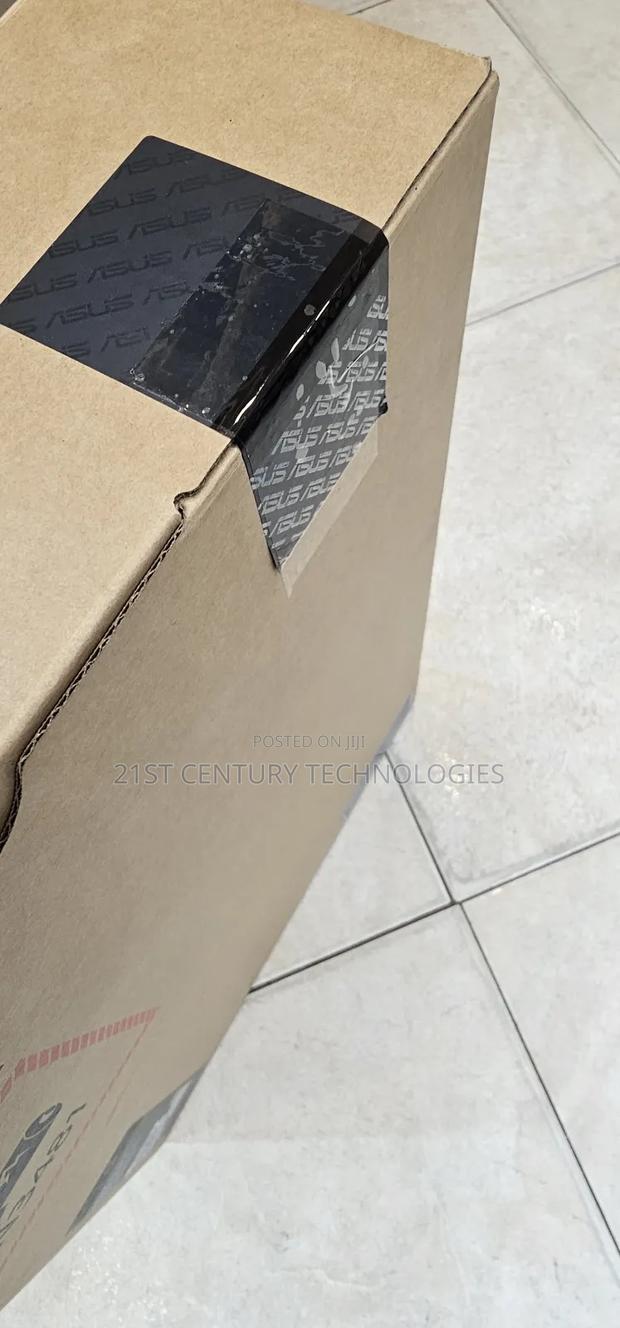 New Laptop Asus ROG Strix SCAR Edition 16GB AMD Ryzen 9 SSD 2T · Photo 2