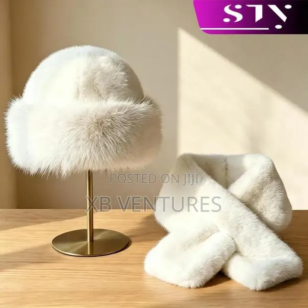 Ladies Faux Mink Fur Hat + Scarf Set · Photo 1