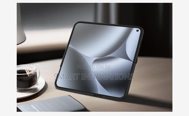 Google Pixel 10 Pro Fold Frosted Shield Case · Photo 7
