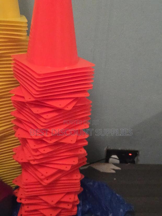 Excellent Quality Sports Training Agility Cones 32cm · Photo 8