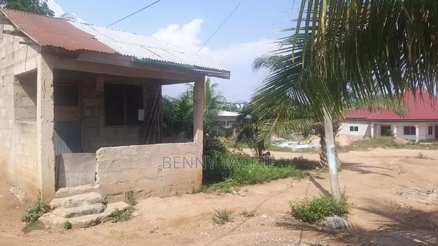 One Plot Single Room on Land for Sale at Opeikuma Polytank Road · Photo 2