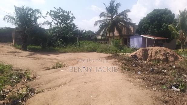 One Plot Single Room on Land for Sale at Opeikuma Polytank Road · Photo 1