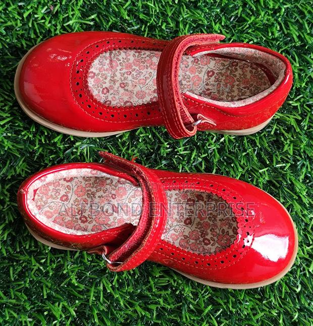 Next Shoes · Photo 3
