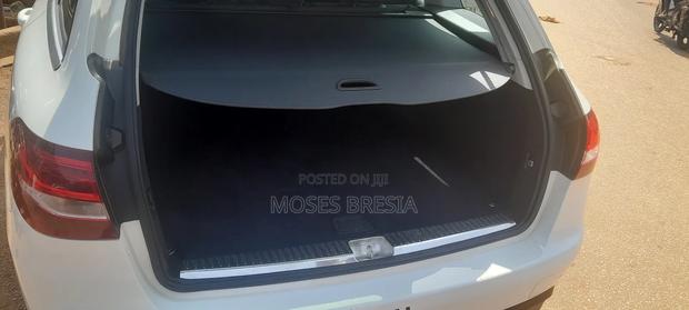 Mercedes-Benz C200 2015 White · Photo 5