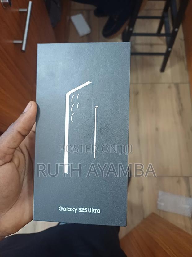 New Samsung Galaxy S25 Ultra 256 GB Gray · Photo 1