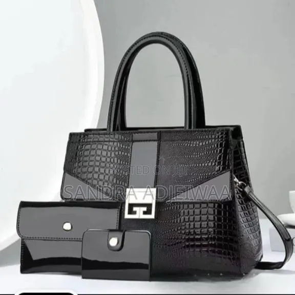 Ladies Luxury Bags · Photo 1