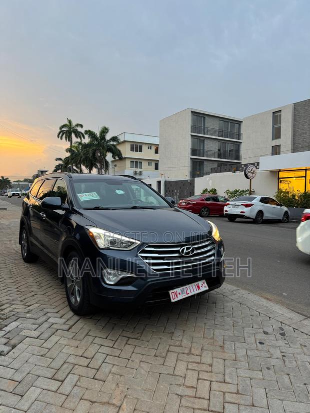 Hyundai Santa Fe Limited 4dr SUV AWD w/Saddle Interior (3.3L 6cyl 6A) · Photo 2