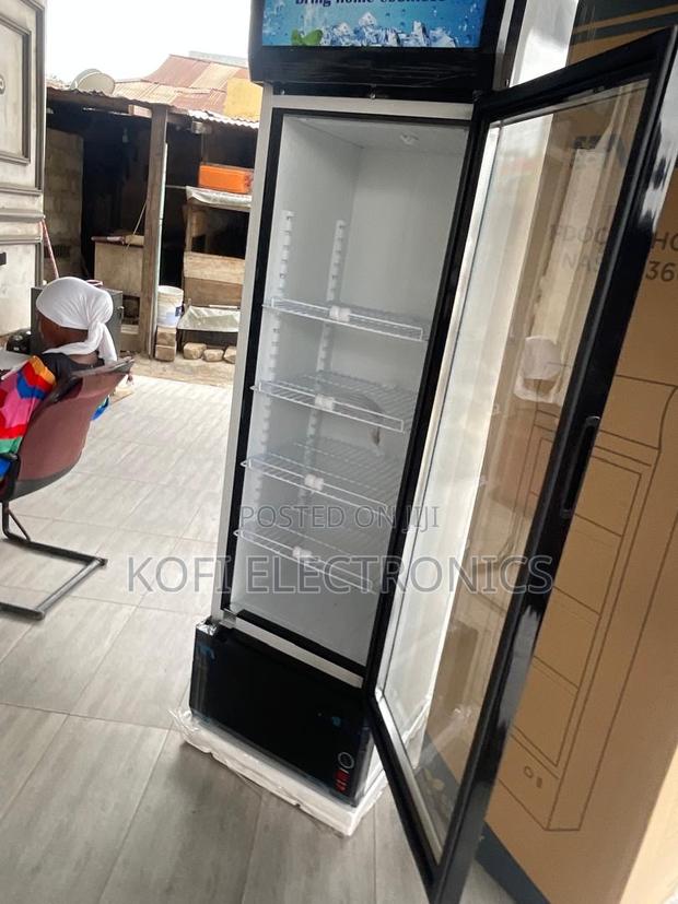 Nasco 298l Durable Store Refrigerator Reliable Cooling · Photo 1