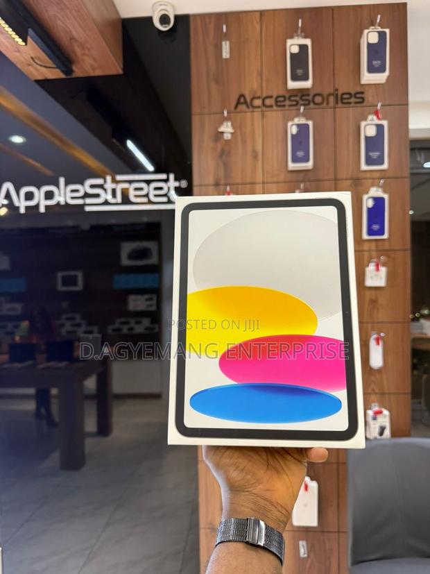 New Apple iPad (2025) 256 GB · Photo 1