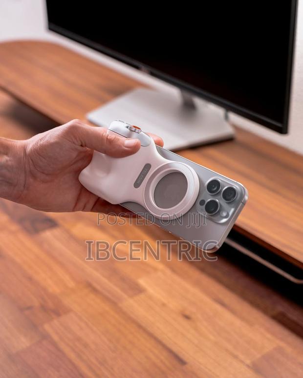 Funshot Magnetic Grip/Ringlight · Photo 3