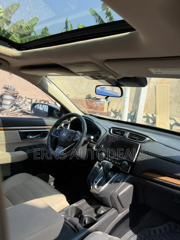 Honda CR-V EX-L AWD 2019 Gold · Photo 6