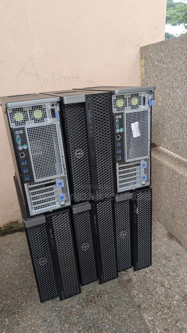 New Desktop Computer Dell Precision 5820 16GB Intel Xeon SSD 256GB · Photo 1