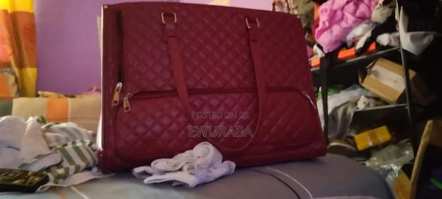 Extra Larger Capacity Corporate Bag With Lunch Bag Compartment · Photo 3