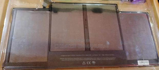 Macbook Pro Battery A1405 A1466 · Photo 2