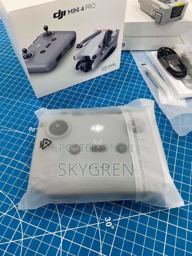 Dji Rc N2 Drone Controller · Photo 2