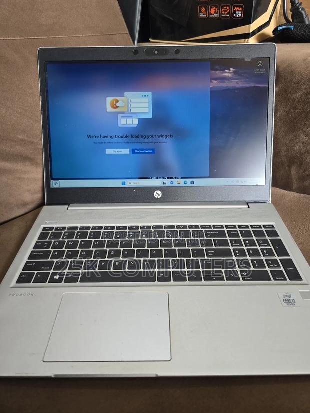Laptop HP ProBook 450 G6 8GB Intel Core i3 SSD 256GB · Photo 1