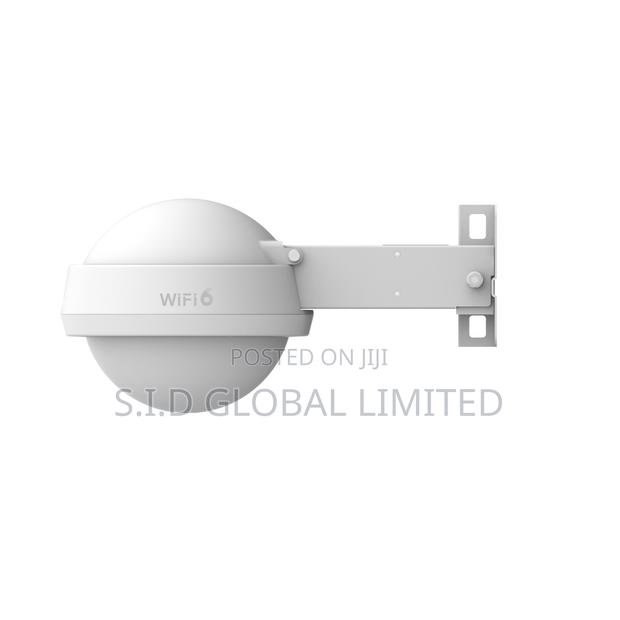 Expand Your Network In Minutes With Reyee Mesh Technology · Photo 1