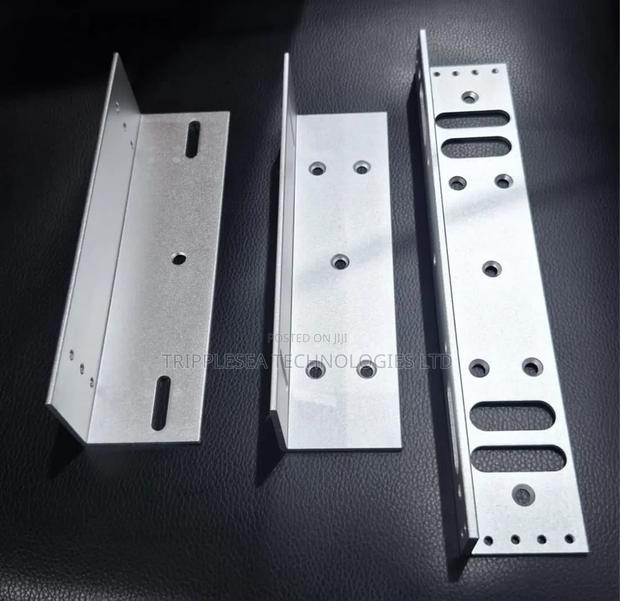 Magnetic Lock Bracket 280kg · Photo 1