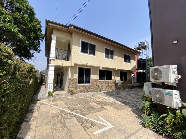 Fully Furnished Single Room Self Contain for Short Stay · Photo 3