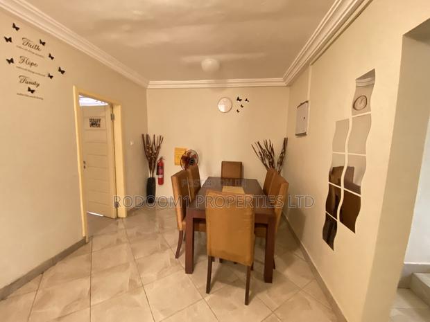 Fully Furnished Single Room Self Contain for Short Stay · Photo 8