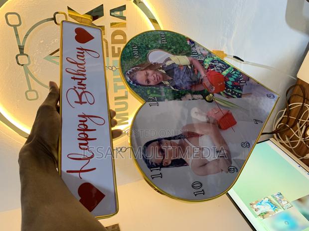 Customize Love Clock · Photo 1