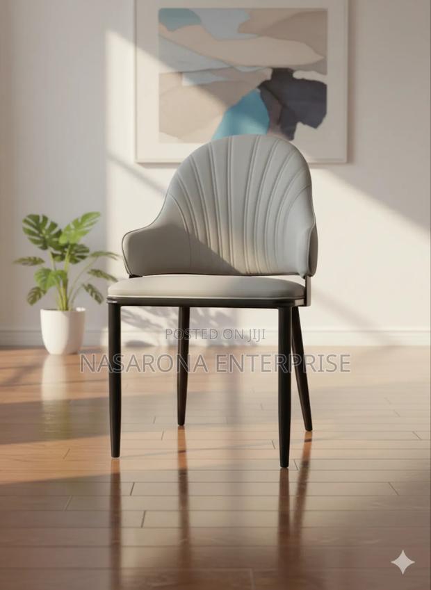 Quality and Aesthetic Dinning Chairs · Photo 3