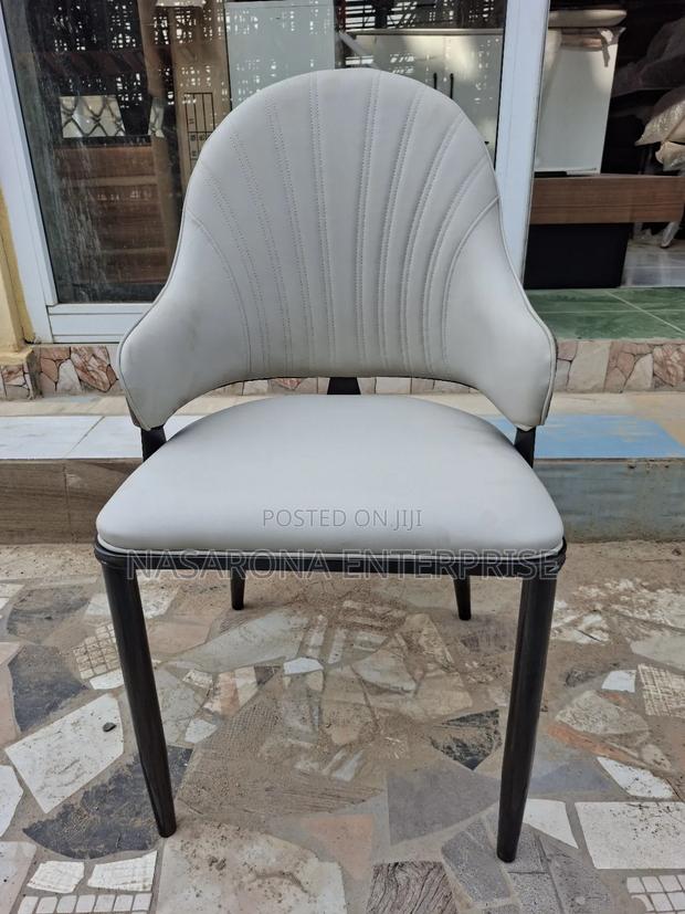 Quality and Aesthetic Dinning Chairs · Photo 7