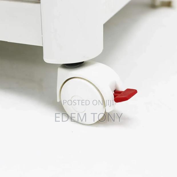 Plastimyr 3-in-1baby Bathtub / Changing Mat/ Storage Drawer · Photo 4