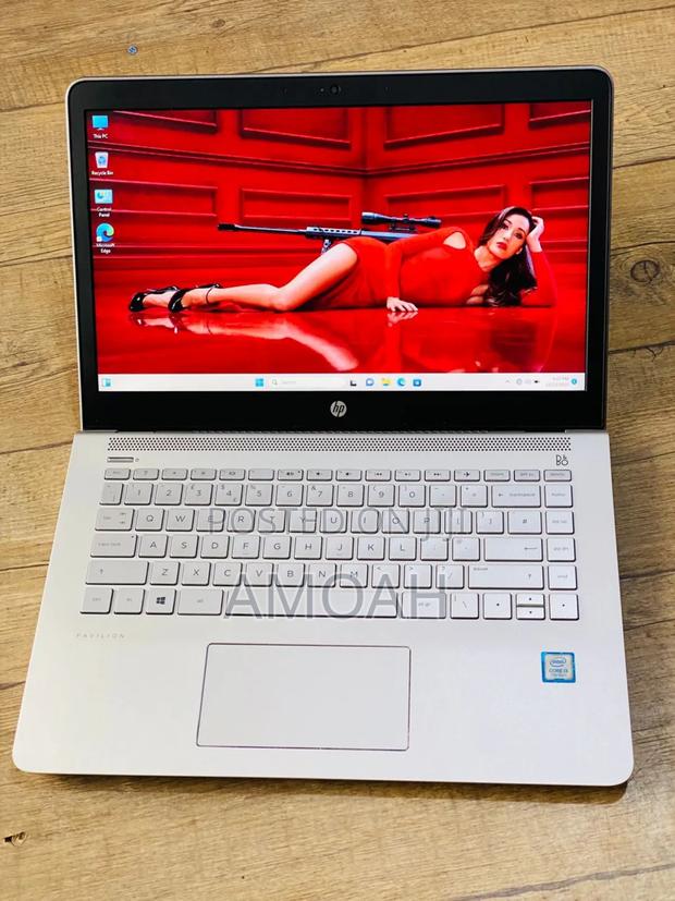 Laptop HP Pavilion 14 8GB Intel Core i3 SSD 256GB ยท Photo 1