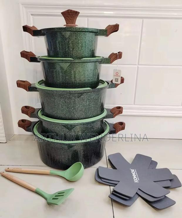 5 Set of Cooking Ware With Spoon · Photo 4