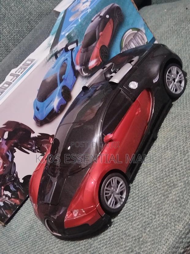 Transformer Remote Control Car for Kids · Photo 3