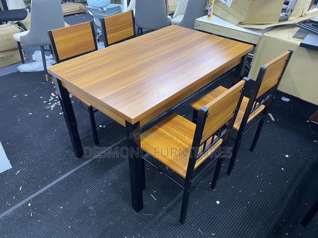 Dining Table With 4 Chairs - Code A26.B26 · Photo 1
