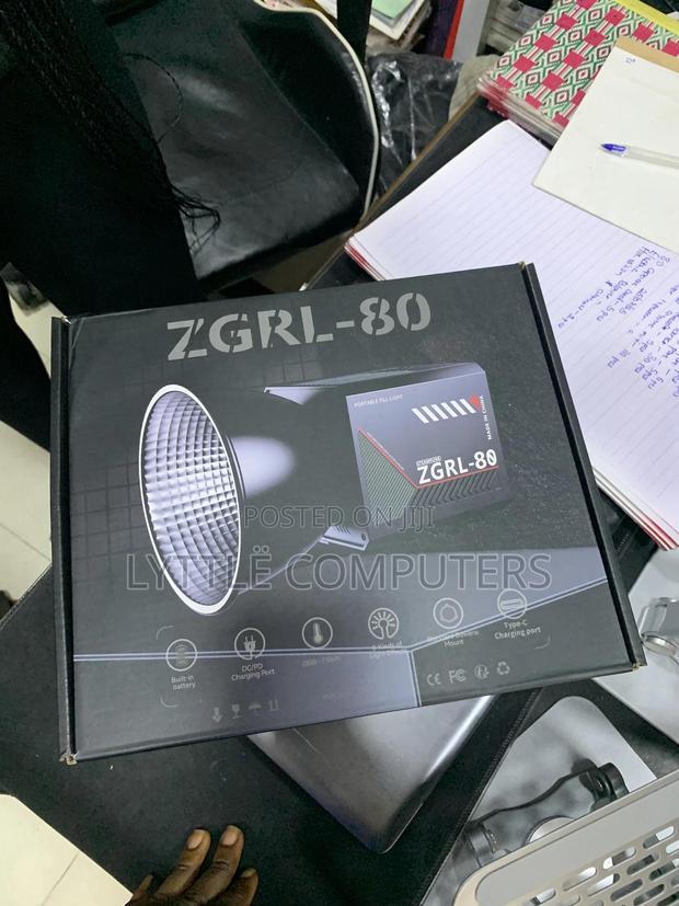 Zgrl Bediro Bd800 80watt Professional Studio Light · Photo 1