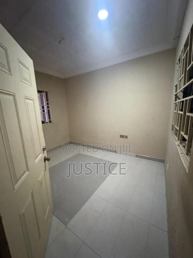 5bdrm House in Bortianor for rent · Photo 5