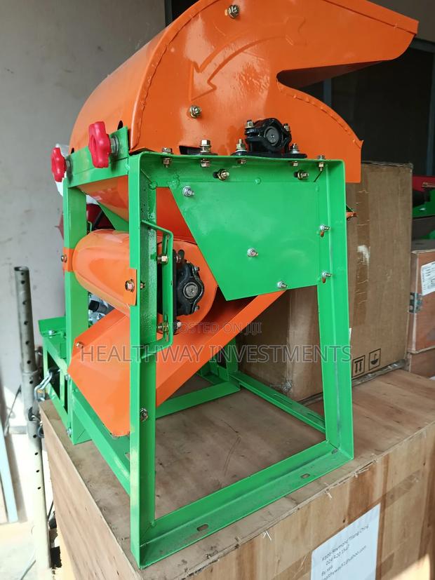 Corn Shredder/Thresher · Photo 3