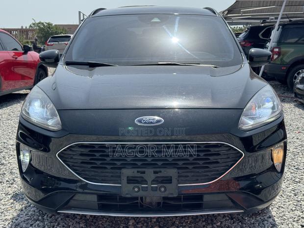 Ford Escape SEL 2021 Black